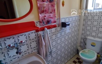 Priestranný 6-izbový dom s garážou, altánkom a veľkým pozemkom-Vyšné Opátske,KE