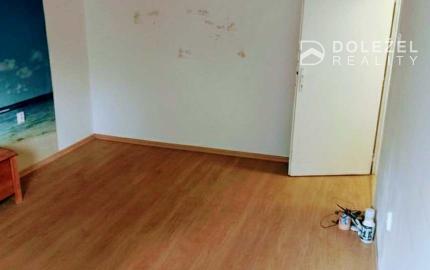 Priestranný 2-izbový byt s balkónom v obľúbenej lokalite – Košice Sever / Hlinkova ulica