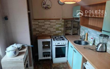 Priestranný 2-izbový byt s balkónom v obľúbenej lokalite – Košice Sever / Hlinkova ulica