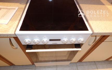 3-izb TERASA-  Michalovská, OV, 66m2, ČR, 8.p, balkón