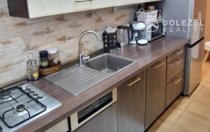 REZERVOVANÉ 2-izb. byt, 51 m2, 5.posch, Košice Benadova