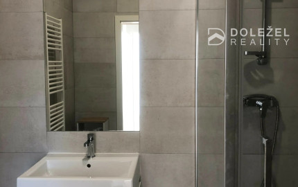 Na predaj 3 izbový byt s balkónom na sídlisku KVP – Dénešova ulica