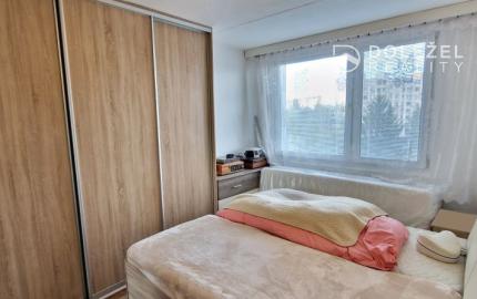 4-izbový byt, 88 m2, lodžia (4.p/8), Košice KVP Stierova