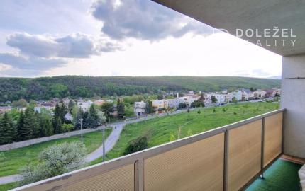 4-izbový byt, 88 m2, lodžia (4.p/8), Košice KVP Stierova