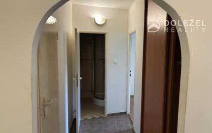 3-izb NAD JAZEROM- STÁLICOVÁ, OV 68m2,PRAŽSKÝ 6m dlhá lodžia
