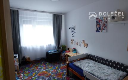 3-izb KVP  Hemerková, OV, 78m2, rekonštrukcia, balkón, 3.p