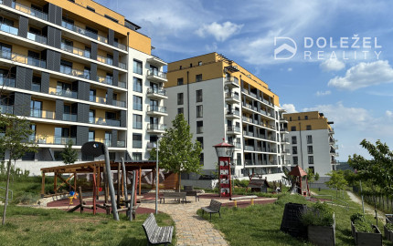 1,5-izbový tehlový byt -Zelené Grunty,OV,33m, pivnica, 2.p/6