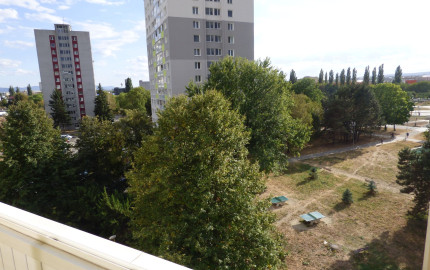 3-izb byt NAD JAZEROM- Dónska, OV, 68m2,KR 5.p/9, lodžia