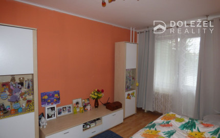 3-izb KVP- Wupertálska, OV, 60m2, čiast.rekon, lodžia, 1.p/8