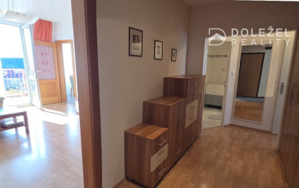 4-izbový byt, 90 m2, 2x lodžia (7.p/8), Košice KVP Janigova