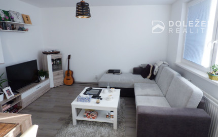2-izbový byt, KVP, Titogradská, OV,50m2 kompl,rekon, 6.p/8
