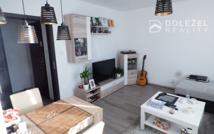 2-izbový byt, KVP, Titogradská, OV,50m2 kompl,rekon, 6.p/8