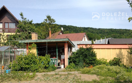 Priestranný 6-izbový dom s garážou, altánkom a veľkým pozemkom-Vyšné Opátske,KE