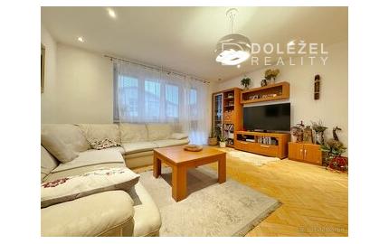 Predám krásny 4 izb. tehlový byt, 100 m2, garáž, 2 loggie, záhrada, Podhradová-Košice