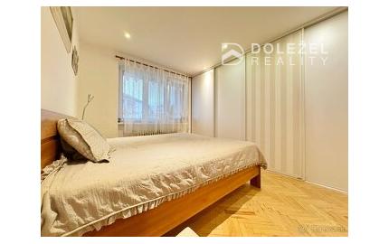 Predám krásny 4 izb. tehlový byt, 100 m2, garáž, 2 loggie, záhrada, Podhradová-Košice