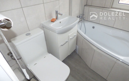 3-izb TERASA-  Michalovská, OV, 66m2, ČR, 8.p, balkón