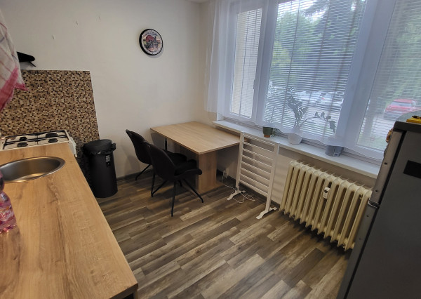 REZERVOVANÝ Kompletne zrekonštruovaný svetlý a priestranný 2-izbový byt na Terase– Narcisová ulica, Košice