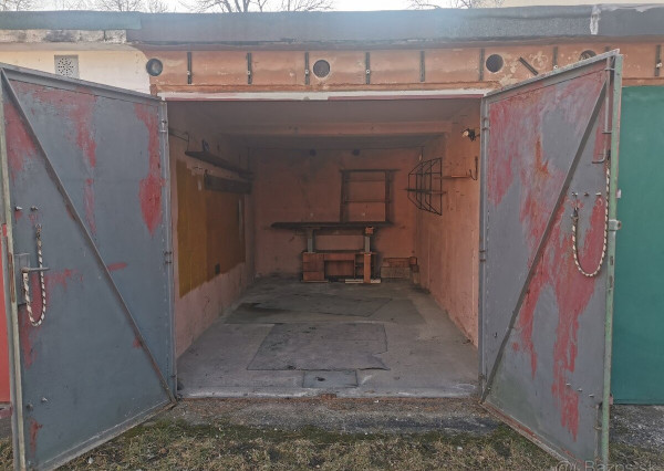 MUROVANÁ GARÁŽ, 14M2/18M2, KALVÁRIA, KOŠICE
