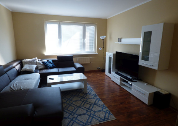 3-izb KVP-Čordakova, OV, 70 m2, komplet.rekon, 4.p/8, lodžia