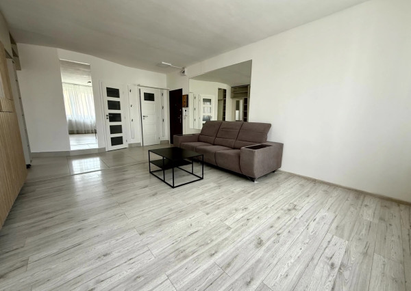 Na predaj 3 izbový byt s klímou a loggiou / KVP – Wurmova