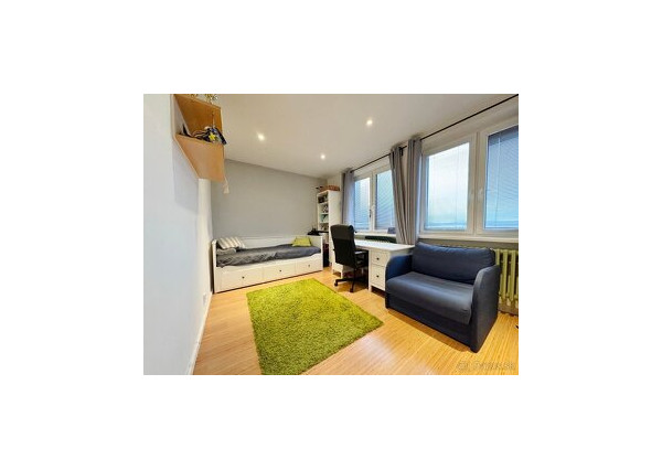 Predám krásny 4 izb. tehlový byt, 100 m2, garáž, 2 loggie, záhrada, Podhradová-Košice