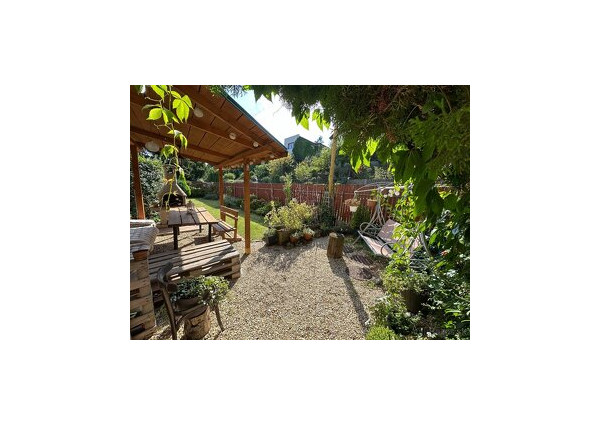 Predám krásny 4 izb. tehlový byt, 100 m2, garáž, 2 loggie, záhrada, Podhradová-Košice