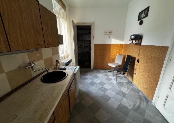4 IZBOVÝ BYT V RD, 88M2,MILOSRDENSTVA, KOŠICE-JUH
