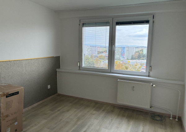 3-izb TERASA- Michalovská, OV,66m2, rekonštrukcia.,8.p