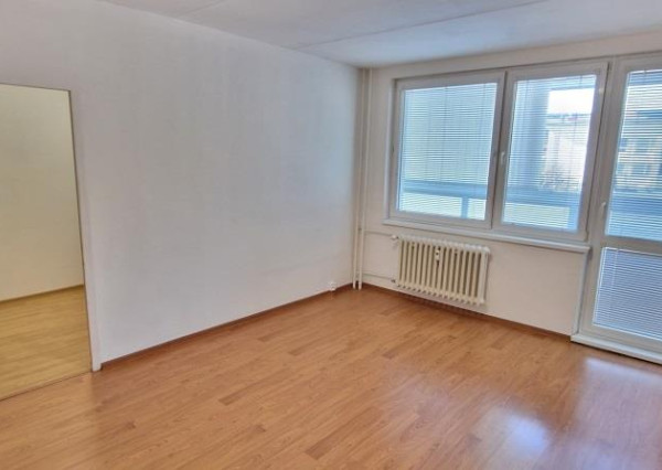 3-izbový byt, 58 m2, lodžia (2.p/3), Košice Terasa Kežmarská