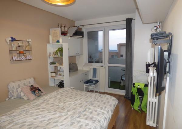 3-izb KVP Húskova, OV, 64m2,  čiast .rekon, lodžia (8.p/8)