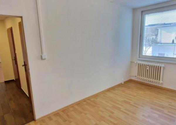 3-izbový byt, 58 m2, lodžia (2.p/3), Košice Terasa Kežmarská