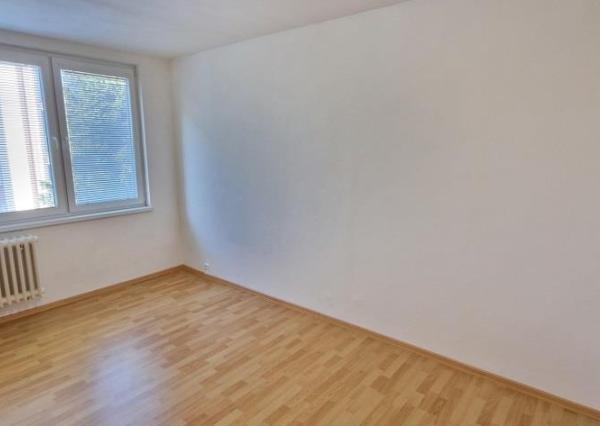 3-izbový byt, 58 m2, lodžia (2.p/3), Košice Terasa Kežmarská