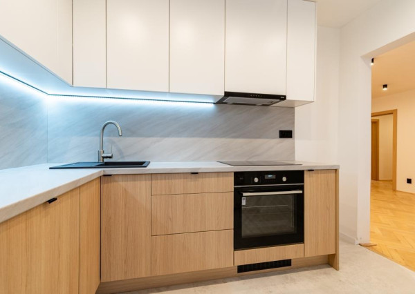 3-izb. byt, 69 m2, lodžia, 2x balkón, Košice Boženy Němcovej