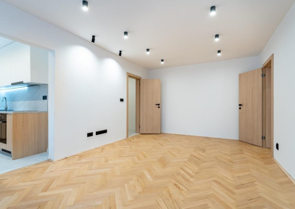 3-izb. byt, 69 m2, lodžia, 2x balkón, Košice Boženy Němcovej