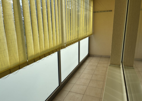 3-izb NAD JAZEROM- STÁLICOVÁ, OV 68m2,PRAŽSKÝ 6m dlhá lodžia
