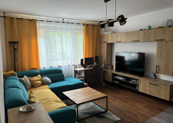 3-izb KVP  Hemerková, OV, 78m2, rekonštrukcia, balkón, 3.p