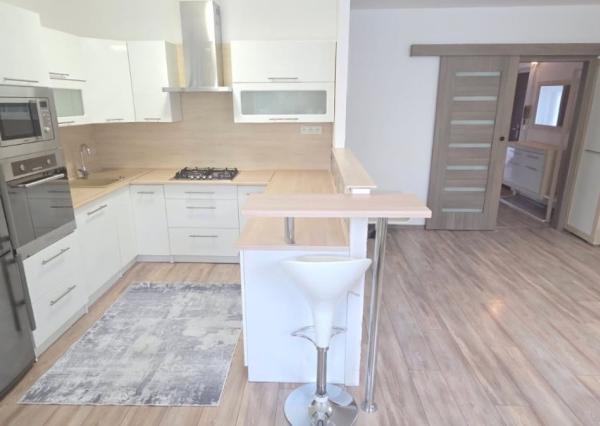 3-izbový byt, 67 m2, pražský, (1.p/7), Košice Terasa Ružová