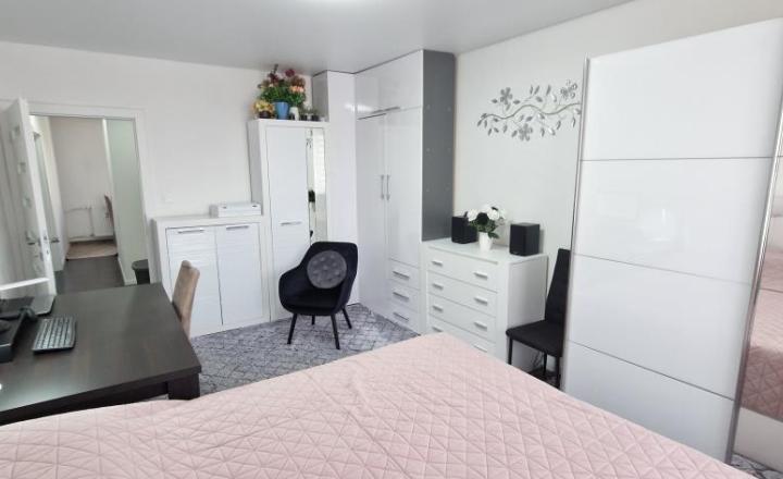 3-izbový byt, 72 m2, lodžia (4.p/4), Košice Juh Panelová - fotografia 9