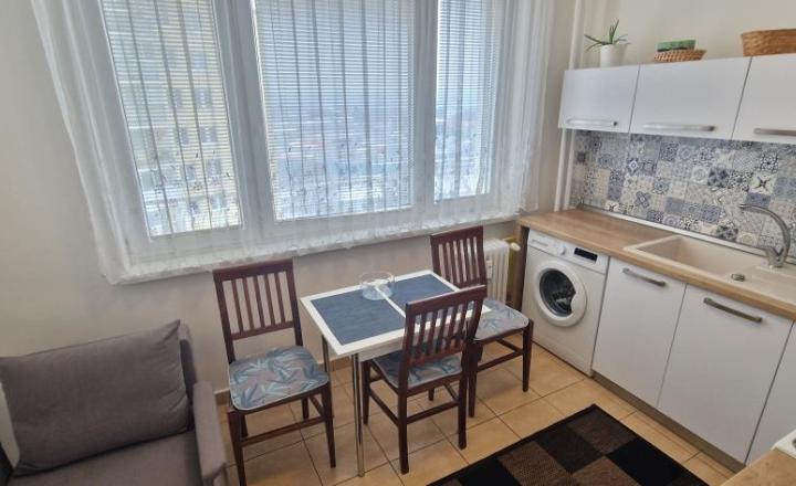 PREDANÉ 1-izb. byt, 40 m2, 7.p, Košice Azovská - fotografia 5