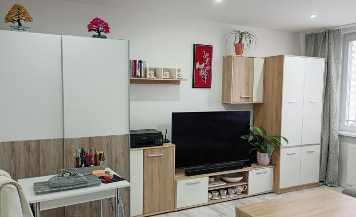 REZEROVANÉ - 3 izbový byt Predaj Košice III Furča Charkovská - fotografia 1