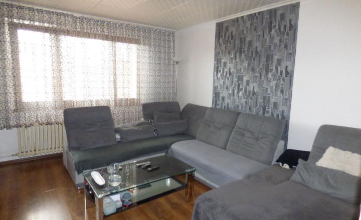 3-izb KVP- Wupertálska, OV, 60m2, čiast.rekon, lodžia, 1.p/8 - fotografia 1