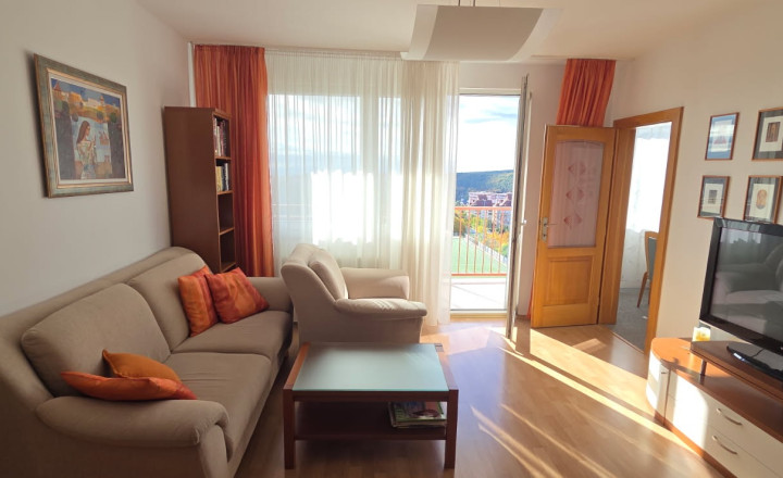 4-izbový byt, 90 m2, 2x lodžia (7.p/8), Košice KVP Janigova - fotografia 1