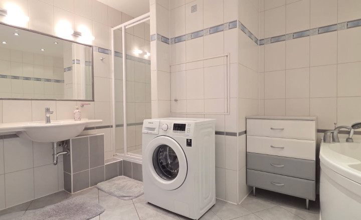 4-izbový byt, 90 m2, 2x lodžia (7.p/8), Košice KVP Janigova - fotografia 13