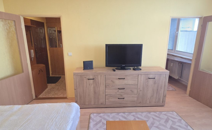 PRENÁJOM 1-izb. byt, 28 m2, lodžia, 5.p, Košice Clementisova - fotografia 3