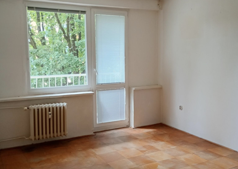 3-izb TERASA- Humenská, OV, 68m2, čiast.rekon, balkón 2.p/8