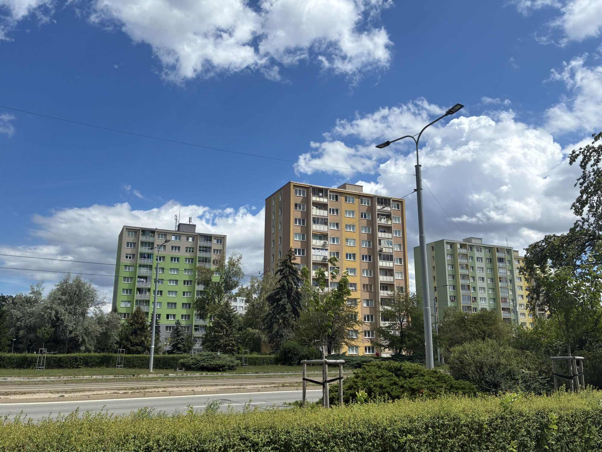 3-izb pražský TERASA- Poľovnícka, OV, 55m2, 6m lodžia, vvp.